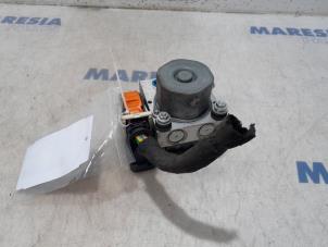 Used ABS pump Citroen C4 Grand Picasso (3A) 1.6 HDiF, Blue HDi 115 Price € 178,50 Margin scheme offered by Maresia Parts