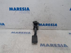 Used Accelerator pedal Citroen Berlingo 1.6 BlueHDI 100 Price € 36,30 Inclusive VAT offered by Maresia Parts