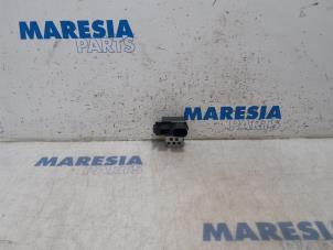 Gebrauchte Kühlgebläsewiderstand Citroen Berlingo 1.6 BlueHDI 100 Preis € 24,20 Mit Mehrwertsteuer angeboten von Maresia Parts
