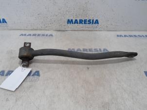 Używane Wahacz dolny lewy tyl Alfa Romeo 156 Sportwagon (932) 1.9 JTD 16V Q4 Cena € 25,00 Procedura marży oferowane przez Maresia Parts