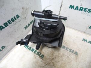 Used Fuel filter housing Peugeot 407 (6D) 2.0 HDiF 16V Price € 50,00 Margin scheme offered by Maresia Parts