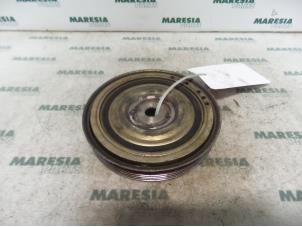 Used Crankshaft pulley Peugeot 407 (6D) 2.0 HDiF 16V Price € 35,00 Margin scheme offered by Maresia Parts