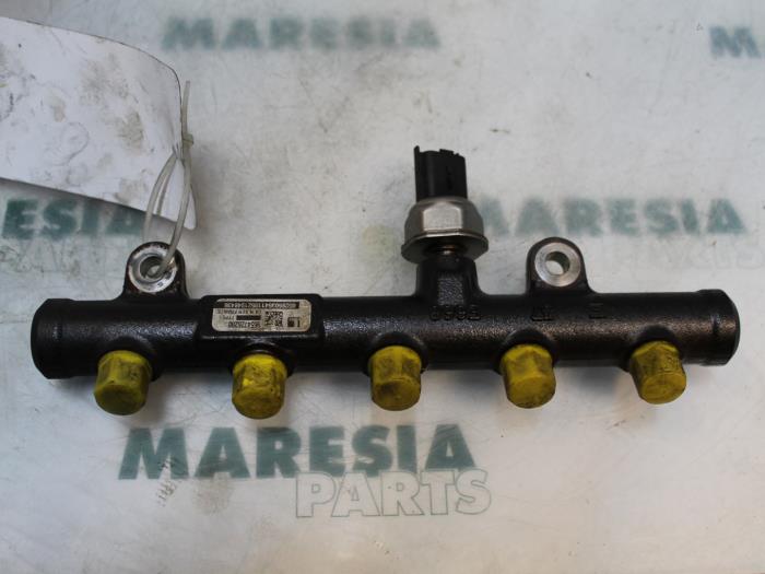 Usagé Système d'injection Peugeot 407 (6D) 2.0 HDiF 16V Prix € 39,95 Règlement à la marge proposé par Maresia Parts