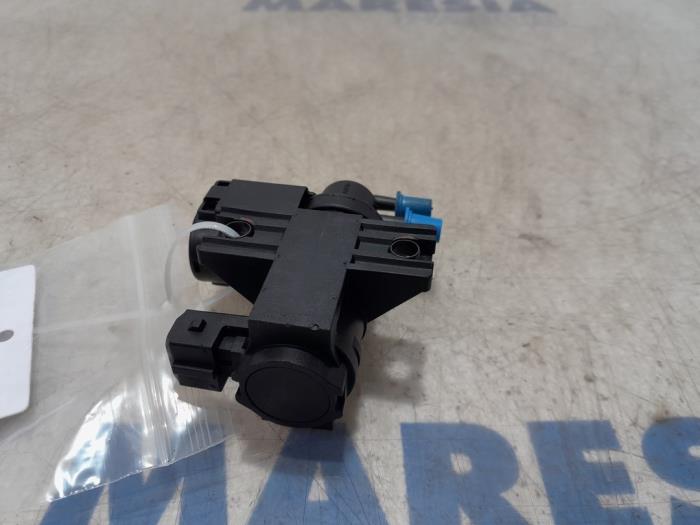 Usagé Régulateur pression turbo Fiat Panda (312) 0.9 TwinAir Turbo 85 Prix € 25,00 Règlement à la marge proposé par Maresia Parts