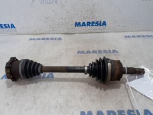 Used Front drive shaft, left Alfa Romeo 156 Sportwagon (932) 1.9 JTD 16V Q4 Price € 75,00 Margin scheme offered by Maresia Parts