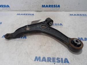 Used Front lower wishbone, left Citroen Jumper (U9) 2.2 HDi 120 Euro 4 Price € 60,50 Inclusive VAT offered by Maresia Parts
