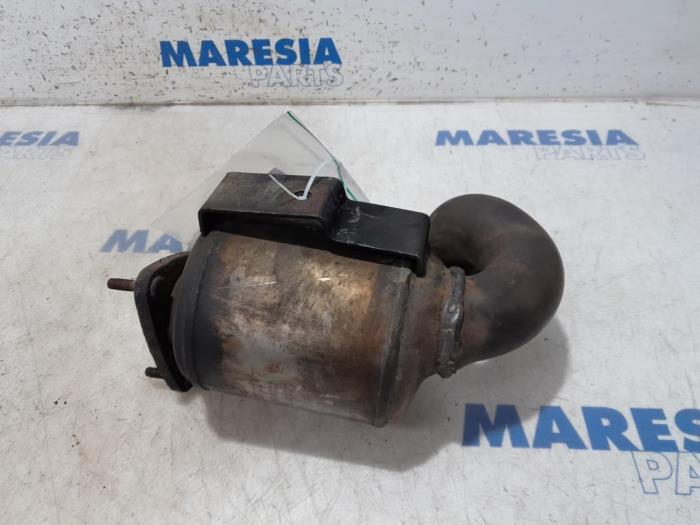 Używane Katalizator Citroen Jumper (U9) 2.2 HDi 120 Cena € 183,92 Z VAT oferowane przez Maresia Parts