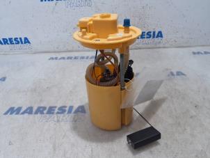 Used Electric fuel pump Alfa Romeo MiTo (955) 1.3 JTDm 16V Eco Price € 25,00 Margin scheme offered by Maresia Parts