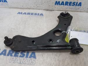 Used Front lower wishbone, right Alfa Romeo MiTo (955) 1.3 JTDm 16V Eco Price € 25,00 Margin scheme offered by Maresia Parts