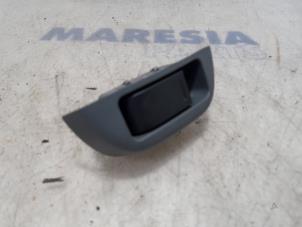 Used Electric window switch Peugeot 107 1.0 12V Price € 12,50 Margin scheme offered by Maresia Parts