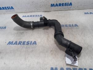 Used Intercooler tube Opel Vivaro 1.6 CDTI 90 Price € 72,60 Inclusive VAT offered by Maresia Parts