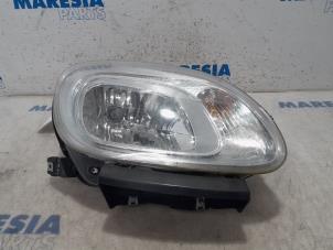 Used Headlight, right Fiat Panda (312) 0.9 TwinAir Turbo 80 Price € 75,00 Margin scheme offered by Maresia Parts