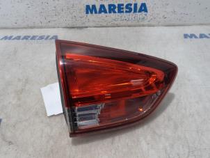Used Taillight, left Renault Clio IV Estate/Grandtour (7R) 0.9 Energy TCE 12V Price € 30,00 Margin scheme offered by Maresia Parts