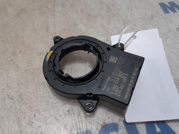 Begagnade Styrvinkelsensor Renault Clio IV Estate/Grandtour (7R) 0.9 Energy TCE 12V Pris € 19,50 Marginaltabell erbjuds av Maresia Parts