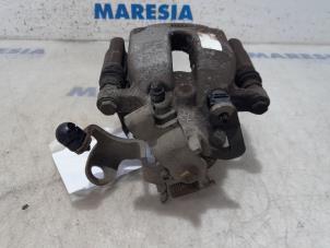 Usagé Etrier de frein arrière droit Peugeot 5008 I (0A/0E) 1.6 HDiF 16V Prix € 24,95 Règlement à la marge proposé par Maresia Parts