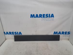 Used Decorative strip Fiat Ducato (250) 3.0 140 Natural Power Price € 48,40 Inclusive VAT offered by Maresia Parts
