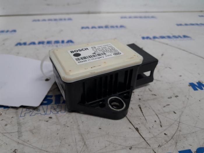 Usagé Ordinateur ESP Peugeot 5008 I (0A/0E) 1.6 HDiF 16V Prix € 30,00 Règlement à la marge proposé par Maresia Parts