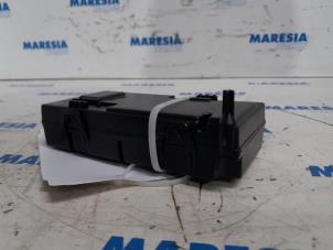 Used Tyre pressure module Peugeot 5008 I (0A/0E) 1.6 HDiF 16V Price € 40,00 Margin scheme offered by Maresia Parts
