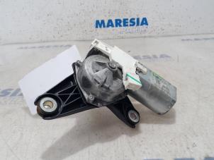 Used Rear wiper motor Renault Trafic (1FL/2FL/3FL/4FL) 1.6 dCi 140 Twin Turbo Price € 48,40 Inclusive VAT offered by Maresia Parts