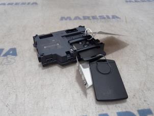 Used Card reader (lock) Renault Trafic (1FL/2FL/3FL/4FL) 1.6 dCi 140 Twin Turbo Price € 190,58 Inclusive VAT offered by Maresia Parts