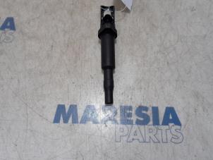 Używane Cewka zaplonowa Peugeot 207/207+ (WA/WC/WM) 1.6 16V VTi Cena € 9,75 Procedura marży oferowane przez Maresia Parts
