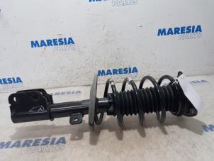 Used Front shock absorber rod, right Citroen C4 Spacetourer (3D/3E) 1.2 12V PureTech 130 Van Price € 65,00 Margin scheme offered by Maresia Parts