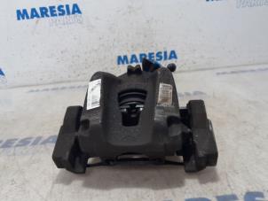 Used Front brake calliper, left Citroen C4 Spacetourer (3D/3E) 1.2 12V PureTech 130 Van Price € 30,00 Margin scheme offered by Maresia Parts