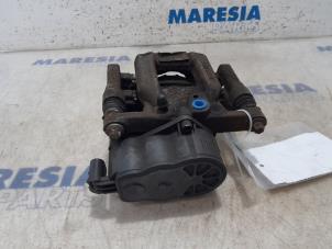 Used Rear brake calliper, right Citroen C4 Spacetourer (3D/3E) 1.2 12V PureTech 130 Van Price € 75,00 Margin scheme offered by Maresia Parts