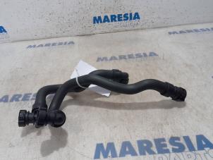 Used Radiator hose Citroen C4 Spacetourer (3D/3E) 1.2 12V PureTech 130 Van Price € 30,00 Margin scheme offered by Maresia Parts