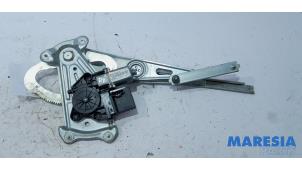 Used Window mechanism 4-door, front right Renault Megane III Berline (BZ) 1.4 16V TCe 130 Price € 80,00 Margin scheme offered by Maresia Parts
