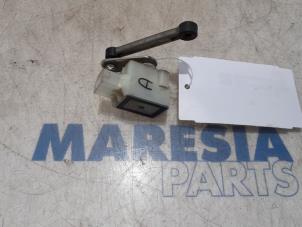 Used Headlight motor Renault Megane III Berline (BZ) 1.4 16V TCe 130 Price € 40,00 Margin scheme offered by Maresia Parts