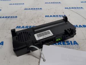 Used Phone module Peugeot 308 SW (L4/L9/LC/LJ/LR) 1.2 12V e-THP PureTech 110 Price € 105,00 Margin scheme offered by Maresia Parts