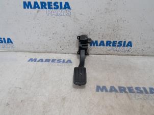 Used Throttle pedal position sensor Citroen C4 Spacetourer (3D/3E) 1.2 12V PureTech 130 Van Price € 25,00 Margin scheme offered by Maresia Parts