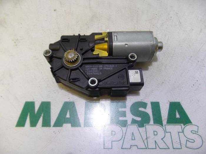 Używane Silnik szyberdachu Fiat Panda (169) 1.2 Fire Cena € 65,00 Procedura marży oferowane przez Maresia Parts