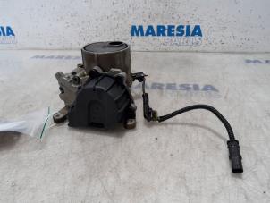 Używane Pompa oleju Citroen C5 III Tourer (RW) 1.6 16V THP 155 Cena € 157,50 Procedura marży oferowane przez Maresia Parts