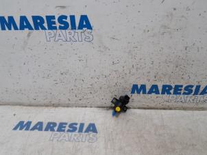 Used Vacuum valve Citroen Jumpy (G9) 2.0 HDiF 16V 125 Price € 50,00 Margin scheme offered by Maresia Parts