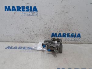 Usados Bomba de vacío (diésel) Citroen Jumpy (G9) 2.0 HDiF 16V 125 Precio € 42,35 IVA incluido ofrecido por Maresia Parts