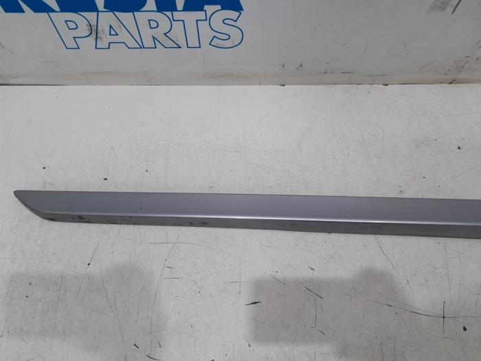 Side skirt, left Peugeot 308 SW 2.0 BlueHDi 150 16V KCA