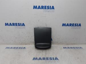 Used Glovebox Citroen Jumper (U9) 2.2 HDi 100 Euro 4 Price € 60,50 Inclusive VAT offered by Maresia Parts