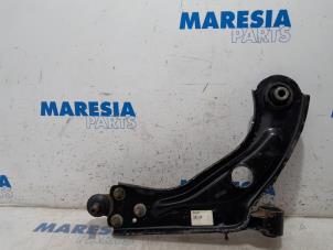 Used Front lower wishbone, right Peugeot 308 SW (L4/L9/LC/LJ/LR) 2.0 BlueHDi 150 16V Price € 30,00 Margin scheme offered by Maresia Parts