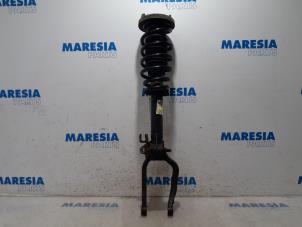 Used Front shock absorber rod, right Alfa Romeo 159 (939AX) 1.9 JTS 16V Price € 75,00 Margin scheme offered by Maresia Parts