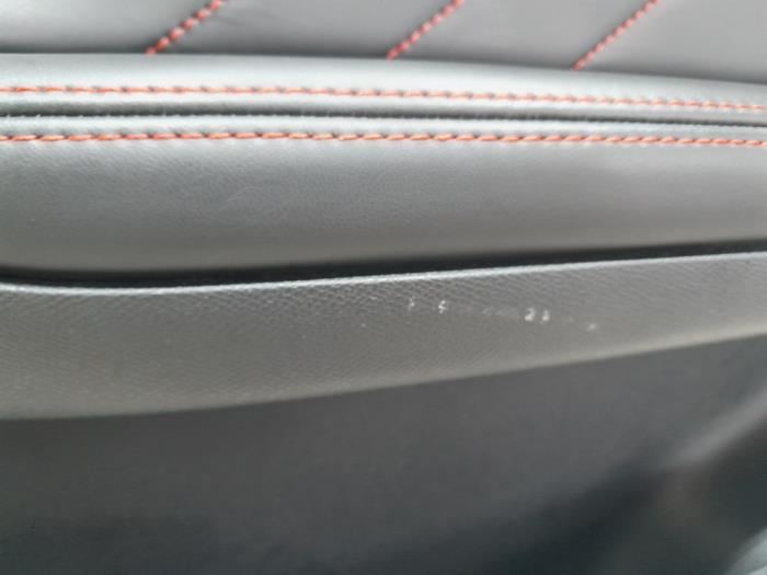 Rear door trim 4-door, right from a Peugeot 308 SW (L4/L9/LC/LJ/LR) 2.0 BlueHDi 150 16V 2016