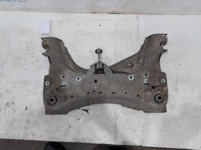 Begagnade Underram Renault Zoé (AG) 46kW Pris € 79,95 Marginaltabell erbjuds av Maresia Parts