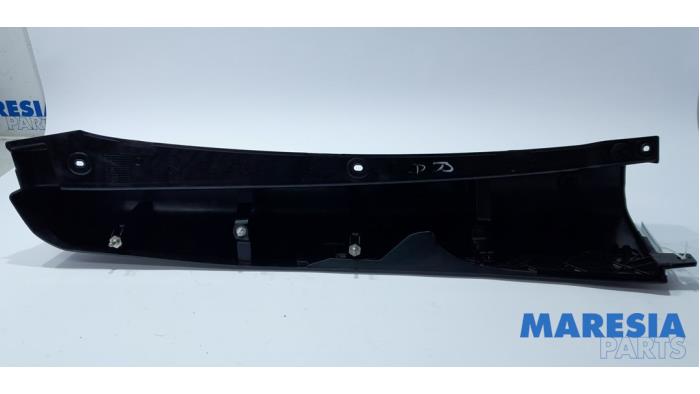Cover, miscellaneous Opel Vivaro 1.6 CDTi BiTurbo 125 - 903900557R