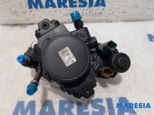 Used Mechanical fuel pump Peugeot 508 SW (8E/8U) 2.0 RXH HYbrid4 16V Price € 210,00 Margin scheme offered by Maresia Parts