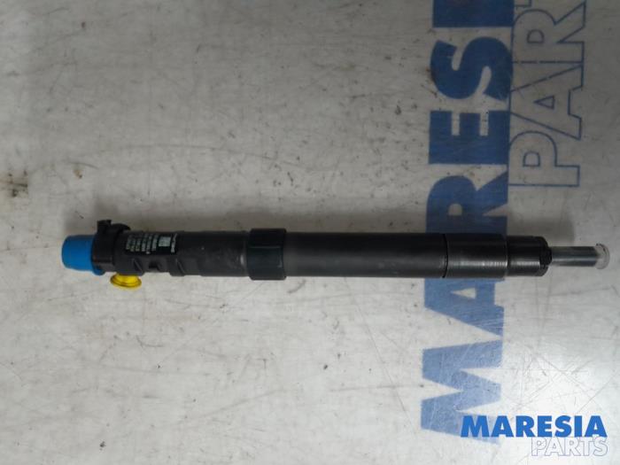 Usagé Injecteurs Peugeot 508 SW (8E/8U) 2.0 RXH HYbrid4 16V Prix € 99,95 Règlement à la marge proposé par Maresia Parts