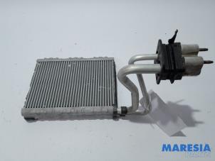 Used Air conditioning radiator Renault Zoé (AG) 65kW Price € 60,00 Margin scheme offered by Maresia Parts