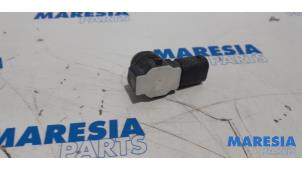 Usagé Capteur aide au stationnement Peugeot 308 SW (L4/L9/LC/LJ/LR) 2.0 BlueHDi 150 16V Prix € 19,00 Règlement à la marge proposé par Maresia Parts