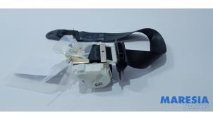 Used Rear seatbelt, left Peugeot 308 SW (L4/L9/LC/LJ/LR) 2.0 BlueHDi 150 16V Price € 30,00 Margin scheme offered by Maresia Parts