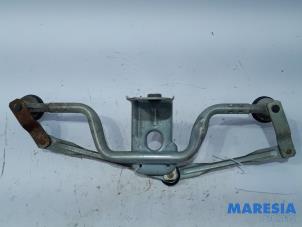 Usagé Mécanique essuie-glace Citroen Jumpy (G9) 2.0 HDiF 16V 125 Prix € 48,40 Prix TTC proposé par Maresia Parts